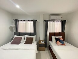 Royal BJ Hotel