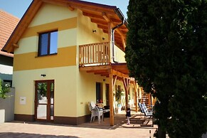 PENZION POD PALAVU