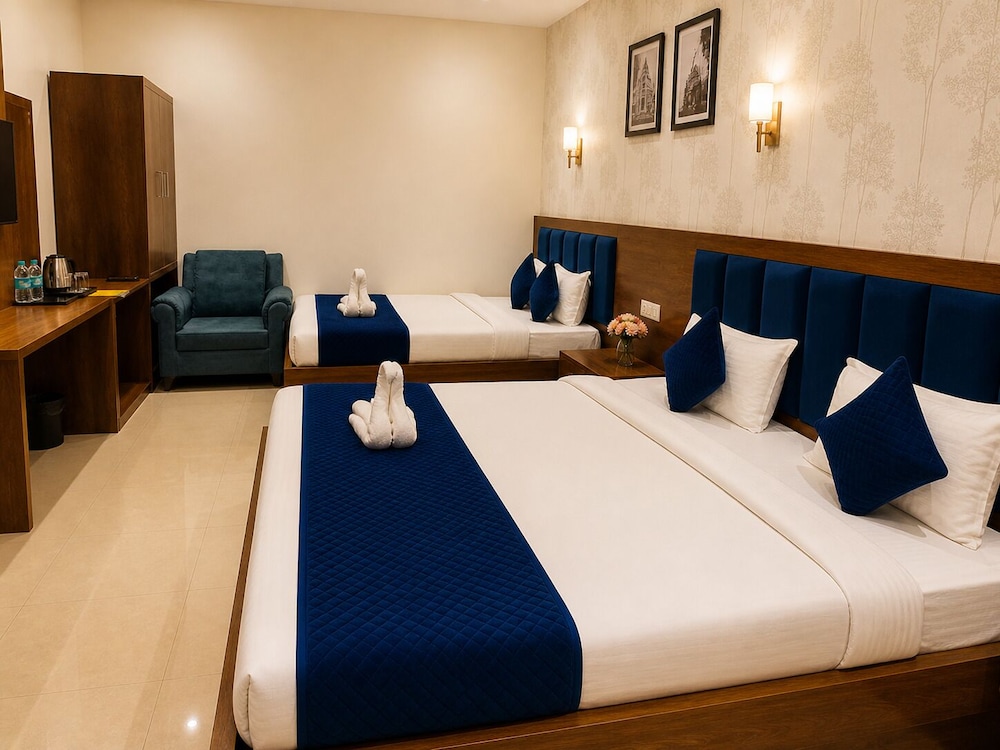 Hotel Hari Kripa Dham Near Prem Mandir Vrindavan