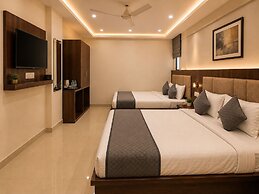 Hotel Hari Kripa Dham Near Prem Mandir Vrindavan