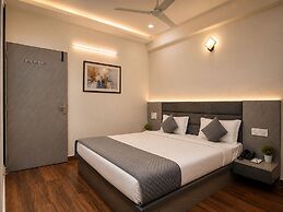 Hotel Hari Kripa Dham Near Prem Mandir Vrindavan