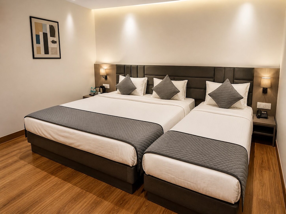 Hotel Hari Kripa Dham Near Prem Mandir Vrindavan