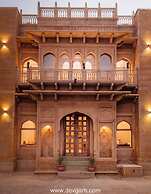Hotel Dev Garh