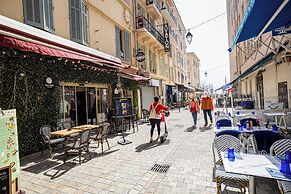 Hotel Avaton - Single Bedroom - Cannes Palais