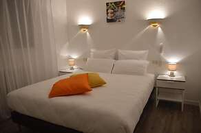 HOTEL LE CASTELET