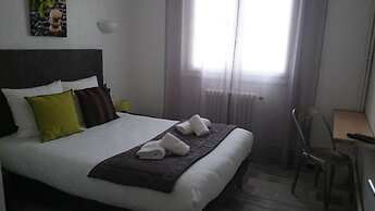 HOTEL LE CASTELET