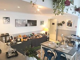 HOTEL LE CASTELET