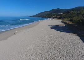 Chalet in Cilento With Sea View and Pool