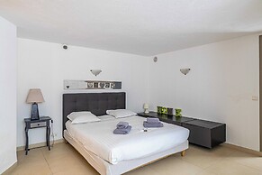 Luxurious Private 6-bed Villa With Pool Mougins
