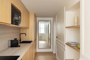 Chic Apartment With AC - 3br/6p - Palais Garnier