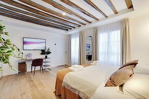 Modern Apartment - 3br/8p - Le Marais/bastille