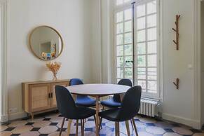 Apartment in Notre-dame Cathedral