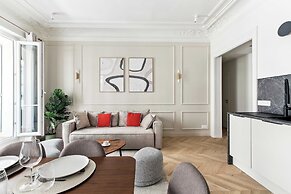 Sublime Apartment in the Montorgueil