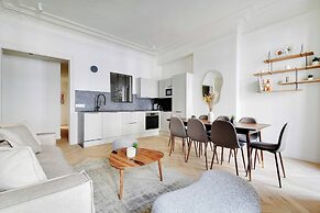 Sublime Apartment in the Montorgueil