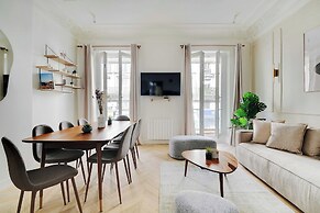 Sublime Apartment in the Montorgueil
