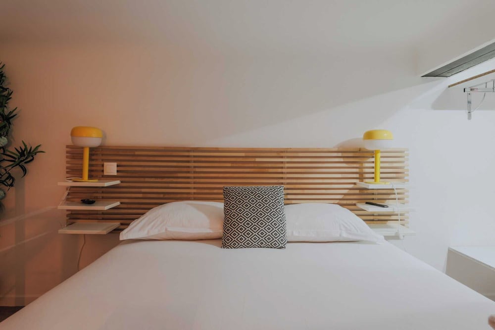 Comfortable Duplex in the Heart of Paris!