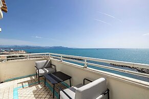 Sublime Appt - 2bd/4p - Terrace sea View - Antibes
