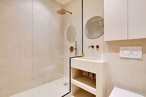 Amazing Duplex - 5br/10p - Montorgueil