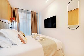 Authentic Apartment - 3br/6p - Moulin Rouge