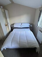 Caravan Emma 2 Bed Robin Hood