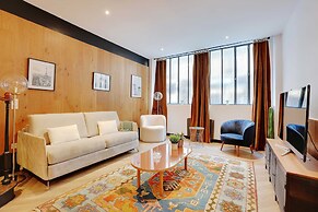 Spacious Apartment - 4br/10p - Place de la Republique