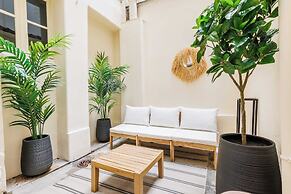 Superb Apartment With Patio 6p/2bdr - Opera/grands Boulevards