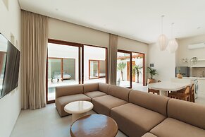 Villa Sari 2 by Alfred in Bali