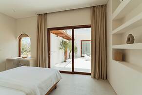 Villa Sari 2 by Alfred in Bali