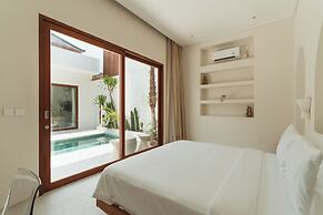 Villa Sari 2 by Alfred in Bali