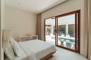Villa Sari 2 by Alfred in Bali