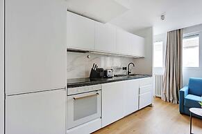 Apartment for 6 People in Paris