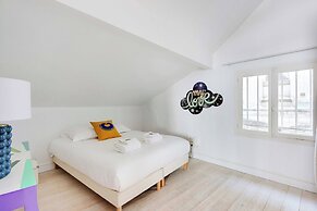 Cozy Apartment & Terrace - 2br/4p - Republique