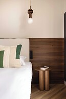 Apartment for 8 People in Grenelle