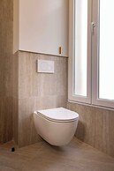Apartment for 8 People in Grenelle