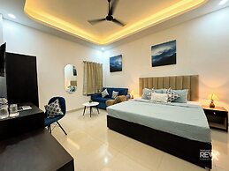 Wanna Stay Ayodhya