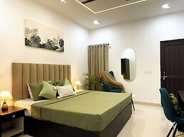 Wanna Stay Ayodhya