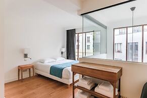 Newly Renovated Loft Bastille