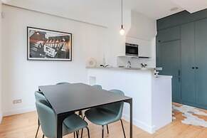 Newly Renovated Loft Bastille