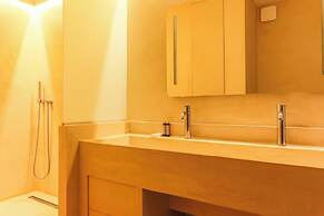 Newly Renovated Loft Bastille