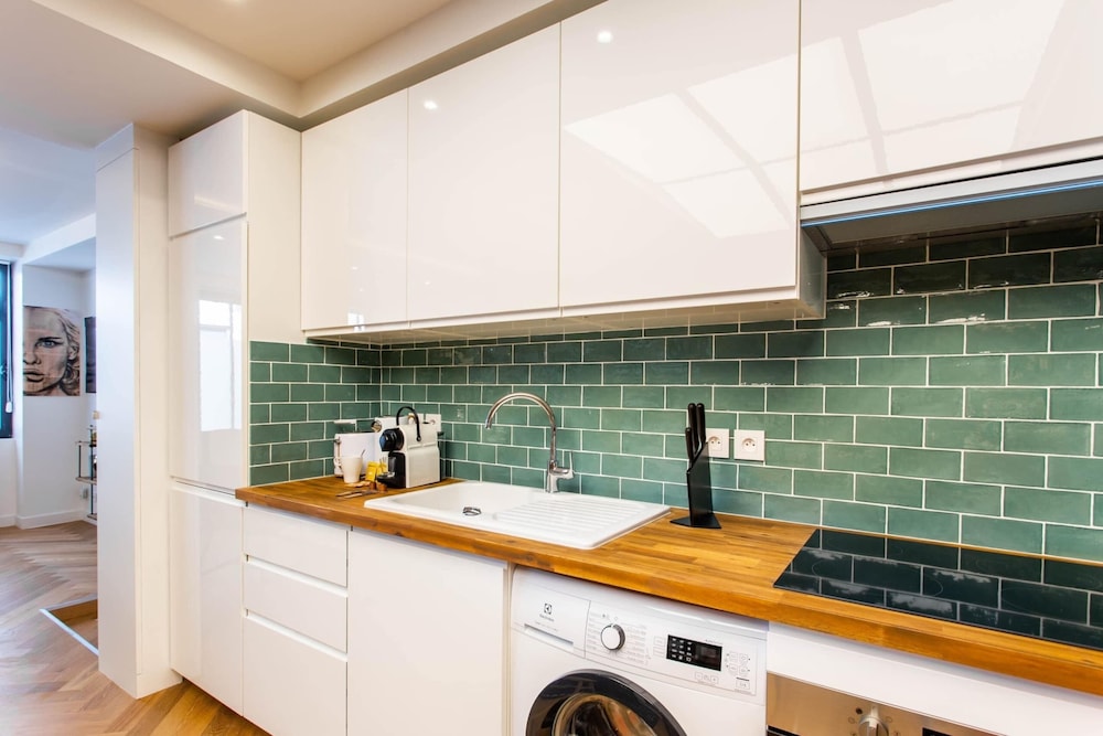 Stunning Apartment - 3br/10p - Bastille/voltaire - D