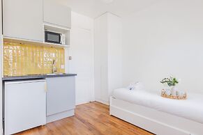 Cozy Studio Renovated Rue Bugeaud