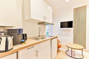 Modern Deluxe Studio in the Heart of Paris