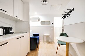 Modern Flat - 1BD for 3P With AC - Near Montmartre