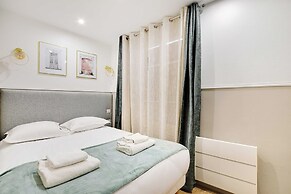Modern Flat - 1BD for 3P With AC - Near Montmartre
