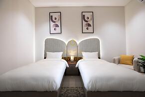 Amber Hospitality - Al Rawdah