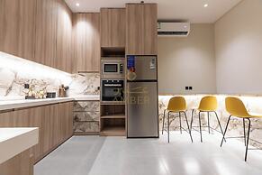 Amber Hospitality - Al Rawdah