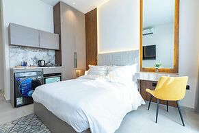 Amber Hospitality - Al Rawdah