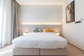 Amber Hospitality - Al Rawdah