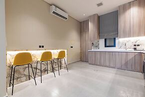 Amber Hospitality - Al Rawdah