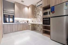 Amber Hospitality - Al Rawdah